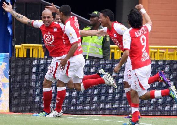 Manuel Saldarriaga - Ómar Pérez empató el juego ante Nacional. La suspensión del partido benefició a los de la capital colombiana.