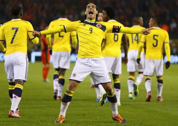 REUTERS - Los goles fueron anotados por Radamel Falcao García y Víctor Ibarbo, debutante en la selección de Pekerman.