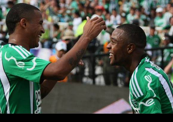 Jaime P&#233;rez - La combinaci&#243;n entre Macnelly Torres y Dorlan Pab&#243;n le dio alegr&#237;a a Nacional. Macnelly tambi&#233;n fue el socio de Palomino para el gol.