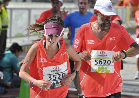 Esteban Jaramillo y Sebasti&#225;n Salazar - M&#225;s de 10 mil competidores se dieron cita en esta hist&#243;rica cita deportiva que se corr&#237;a en las modalidades de 5, 10, 21 y 42 kil&#243;metros.