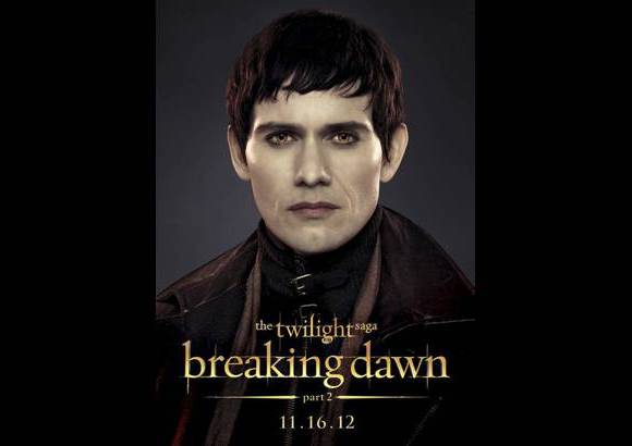 Cortes&#237;a Crep&#250;sculo - Eleazar fue parte de la Guardia Volturis hasta que conoci&#243; a Carmen. M&#225;s tarde se acerc&#243; a las hermanas Denali y se uni&#243; a su clan. Al igual que los Cullen, los Denali tambi&#233;n tienen un estilo de vida vegetariano y han sido amigos por muchos a&#241;os. Eleazar es muy perceptiva y puede ver el talento de los otros vampiros. Es ella quien le revela a Bella que ella tiene el don de ser un escudo.