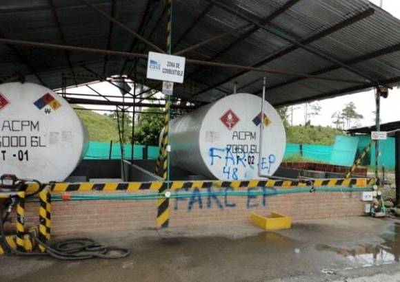 Cortes&#237;a - El hecho ocurri&#243; el pasado martes a las 8:00 de la ma&#241;ana en el campamento de la constructora de la pavimentaci&#243;n Puente Internacional � Santa Ana en la v&#237;a que conduce a la inspecci&#243;n de El Tigre, en el bajo Putumayo.