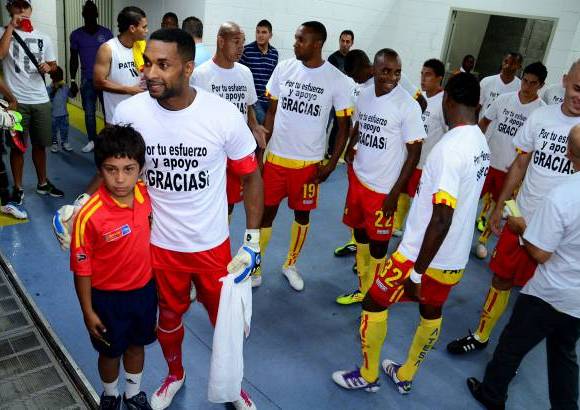 Colprensa - Pereira gole&#243; por 4-0 a Envigado en el Hern&#225;n Ram&#237;rez Villegas.