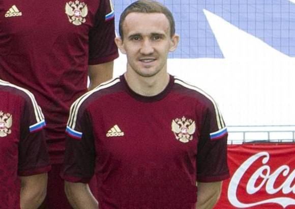 FOTO AFP - Alexei Kozlov es el segundo jugador m&#225;s viejo (18-08-1975 - 38 A&#241;os) en asistir a la cita mundialista de Brasil y lo har&#225; representando a la selecci&#243;n de Rusia.