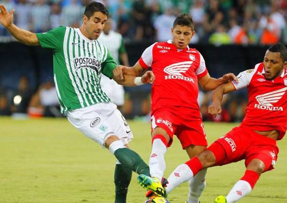JAIME PÉREZ - El verde comenzó manejando el partido en los primeros 10 minutos del primer tiempo, pero después se fue diluyendo.
