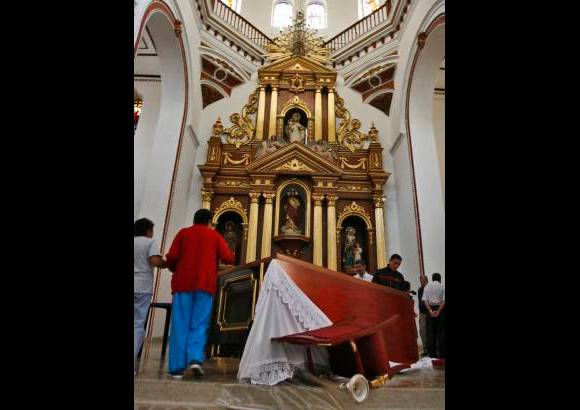 Esteban Vanegas - Los hechos delictivos ocurrieron en la catedral de la localidad.