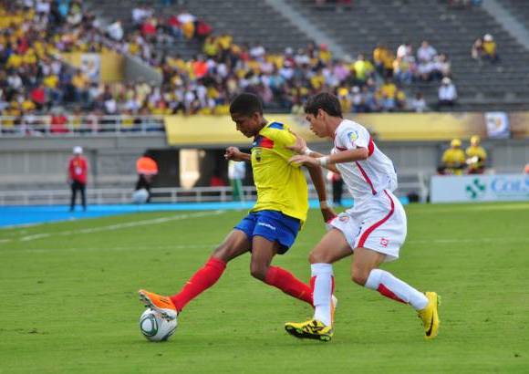 Colprensa - Ecuador activó su chispa goleadora y venció este sábado por 3-0 a Costa Rica para clasificarse a la octavos de final del Mundial sub-20, instancia en la que se medirá con Francia. Pese al revés, los ticos se clasificaron como uno de los cuatro mejores terceros y serán los rivales de Colombia.