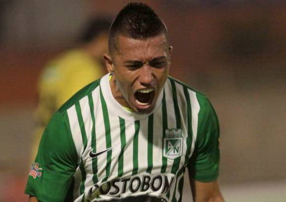 FOTOS HERN&#193;N VANEGAS - El propio Uribe fue el encargado de cerrar la goleada, picando el bal&#243;n por encima de la humanidad de Estacio.