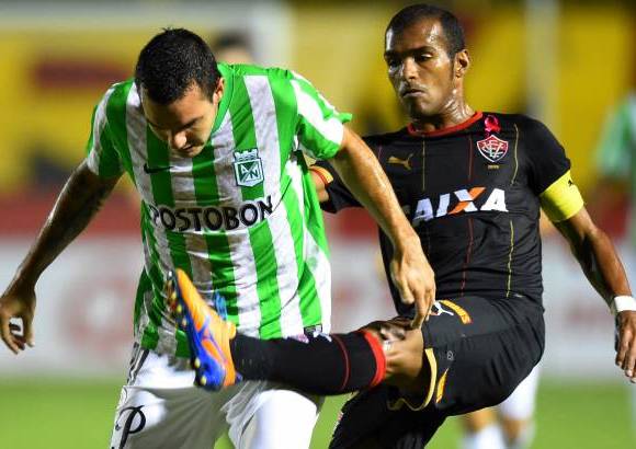 FOTO AFP - Los dirigidos por Juan Carlos Osorio, que hab&#237;an cedido un empate en casa (2-2) hace dos semanas, necesitaba vencer al Vit&#243;ria o empatar por m&#225;s de dos goles.