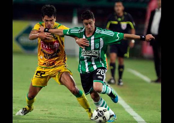 Julio C&#233;sar Herrera - Nacional cay&#243; en el estadio Atanasio Girardot por 1-2 ante el Huila.