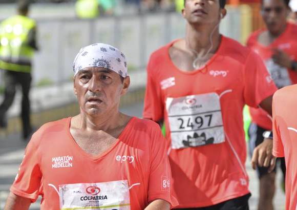 Esteban Jaramillo y Sebasti&#225;n Salazar - M&#225;s de 10 mil competidores se dieron cita en esta hist&#243;rica cita deportiva que se corr&#237;a en las modalidades de 5, 10, 21 y 42 kil&#243;metros.