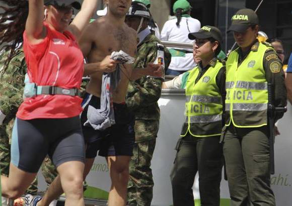 Esteban Jaramillo y Sebastián Salazar - Más de 10 mil competidores se dieron cita en esta histórica cita deportiva que se corría en las modalidades de 5, 10, 21 y 42 kilómetros.
