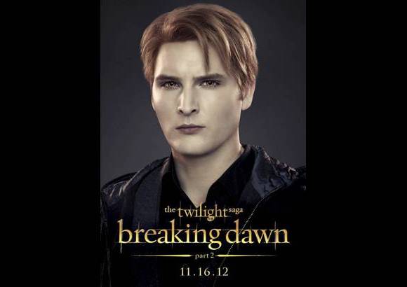Cortes&#237;a Crep&#250;sculo - El doctor Carlisle Cullen fue mordido durante una caza de vampiros en 1663 a la edad de 23 a&#241;os. Desde entonces, aprendi&#243; a cazar animales para no tener que alimentarse de humanos. Durante su larga vida como vampiro ha creado una gran familia (el clan Cullen) de vampiros vegetarianos.