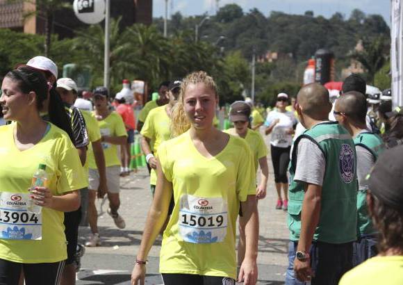 Esteban Jaramillo y Sebastián Salazar - Más de 10 mil competidores se dieron cita en esta histórica cita deportiva que se corría en las modalidades de 5, 10, 21 y 42 kilómetros.