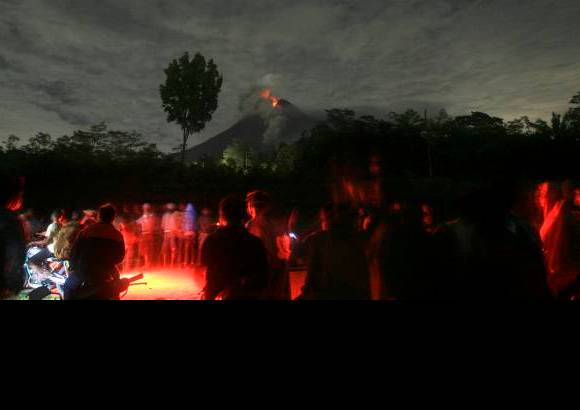 AP - El volc&#225;n Merapi est&#225; ubicado cerca de Yogyakarta en la isla de Java.
