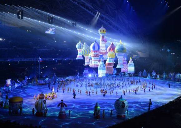 AFP - En una superlativa y fastuosa ceremonia, el presidente ruso Vladimir Putin inaugur&#243; oficialmente los Juegos Ol&#237;mpicos de Invierno en Sochi.