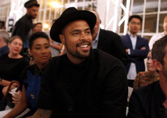 AP - El central Tyson Chandler de los New York Knicks, invitado especial en Altuzarra.