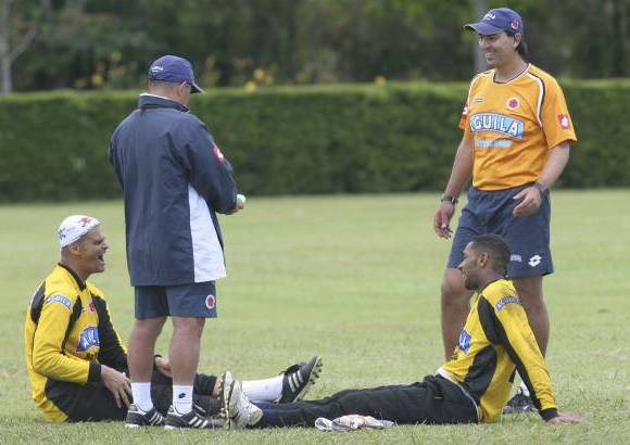 Foto archivo - El portero vallecaucano Miguel &#193;ngel Calero Rodr&#237;guez descrest&#243; con todo su talento en el club Independiente de Ginebra, el Club Sporting de Barraquilla, el Deportivo Cali, el Club Atl&#233;tico Nacional, el Pachuca y la selecci&#243;n Colombia.