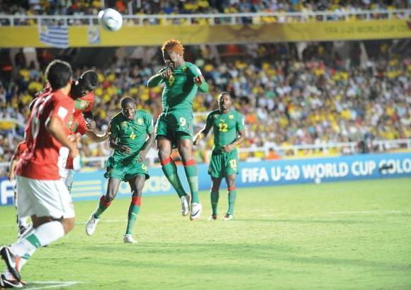 Colprensa - Buen juego entre europeos y africanos.