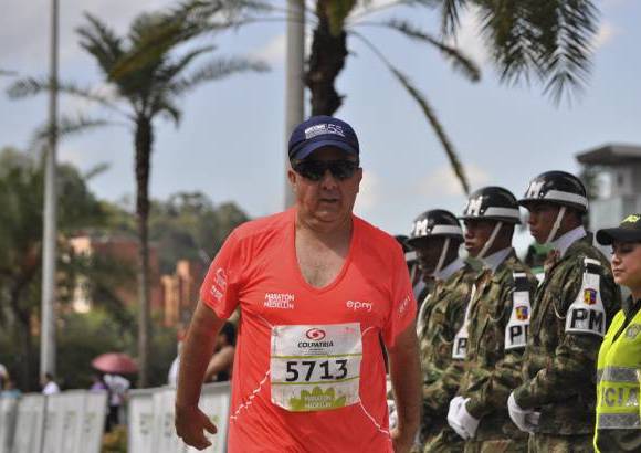 Esteban Jaramillo y Sebasti&#225;n Salazar - M&#225;s de 10 mil competidores se dieron cita en esta hist&#243;rica cita deportiva que se corr&#237;a en las modalidades de 5, 10, 21 y 42 kil&#243;metros.