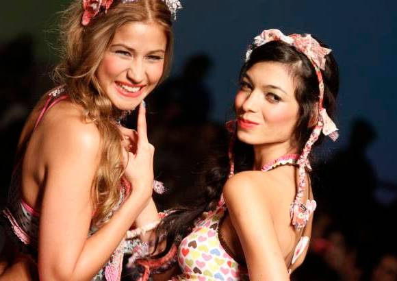 David S&#225;nchez - El desfile tambi&#233;n sirvi&#243; para mostrar nuevos talentos con el concurso Haz-lo tuyo.