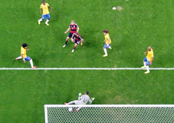 FOTO AFP - Andre Sch&#252;rrle sustituy&#243; a Klose y a los once minutos de estar en el campo asest&#243; el sexto.