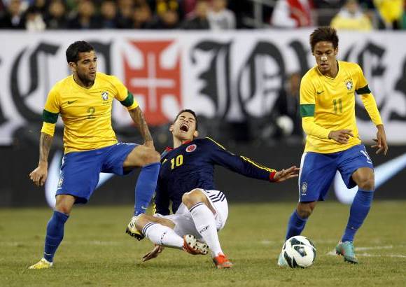 Reuters - Aunque Brasil fall&#243; un penalti, injustamente marcado por el &#225;rbitro del encuentro, el estadounidense Matt Geiger, al minuto 80, cuando el delantero Neymar mand&#243; a las nubes el bal&#243;n, Colombia dio toda una lecci&#243;n de buen f&#250;tbol y la igualdad fue merecida.