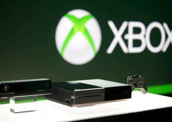 REUTERS - Microsoft present&#243; el Xbox One, su nueva consola que promete convertirse en el sistema que las familias necesitar&#225;n para jugar, ver televisi&#243;n, pel&#237;culas y m&#225;s.