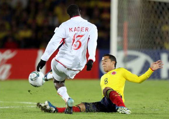 Colprensa - El f&#250;tbol de sociedad y sereno no se vio de parte de Colombia, que cay&#243; en el choque con los africanos.