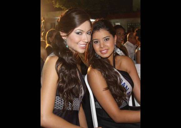 Colprensa - Candidatas a Señorita Colombia se gozaron el baile de profesionales.