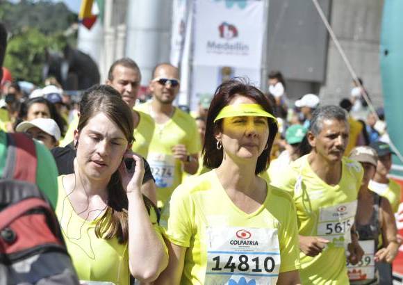 Esteban Jaramillo y Sebastián Salazar - Más de 10 mil competidores se dieron cita en esta histórica cita deportiva que se corría en las modalidades de 5, 10, 21 y 42 kilómetros