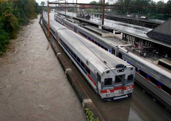 AP - Irene dej&#243; numerosas inundaciones en las &#225;reas de menor altura de la ciudad.