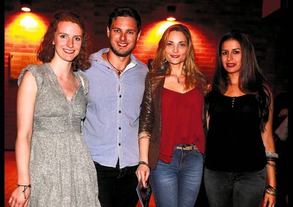 Fotos julio césar herrera - Celia Wynne Willsor, Alex Gogulinslei, Carolina Minella y Aleja Arias también disfrutaron de la noche tanguera.