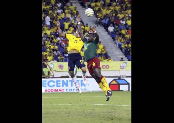 Colprensa - 85 por ciento rinde Colombia con Pekerman por seis triunfos y una derrota en siete juegos este año.