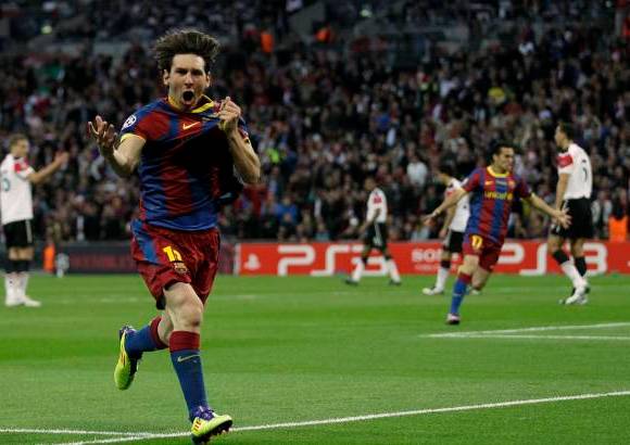 AP - Una sinfonía dirigida magistralmente por Lionel Messi dio este sábado al Barcelona su cuarto título europeo.