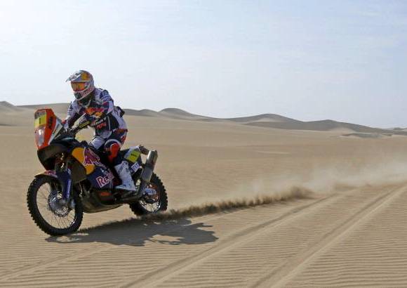 AP - El tetracampe&#243;n del Dakar en motos, Cyril Despres, y actual poseedor del t&#237;tulo, lleg&#243; en la posici&#243;n n&#250;mero 12 a 10 minutos y 10 segundos de Barreda.