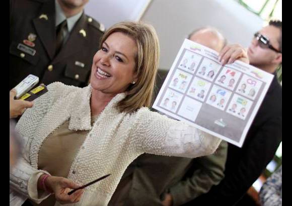 Reuters - Noemí Sanín invitó a votar a conciencia.