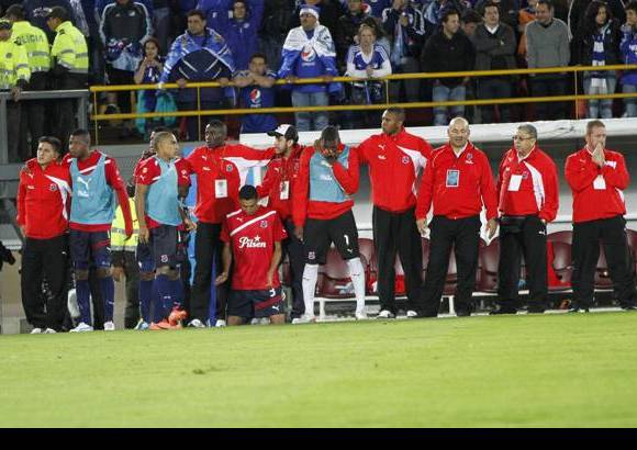 Hern&#225;n Vanegas - Millonarios alcanz&#243; la estrella 14 al superar en la gran final de la Liga Postob&#243;n II-2012 al Independiente Medell&#237;n. Dram&#225;tica definici&#243;n desde los penaltis despu&#233;s de empatar 0-0 en la ida y 1-1 este domingo.