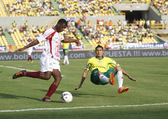 COLPRENSA - Tolima es col&#237;der de la Liga Postob&#243;n junto a Huila.