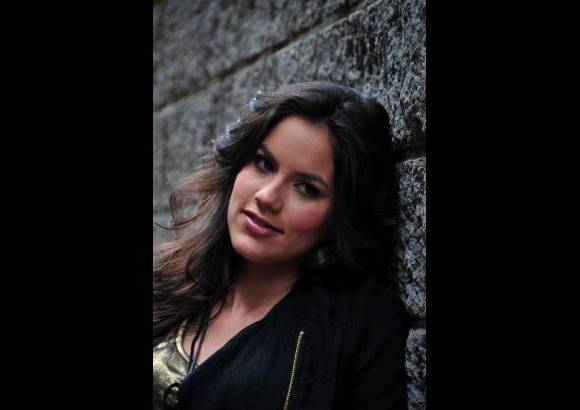 Cortesía Canal Caracol - Linda Palma estará tras bambalinas de Yo me llamo. "Estoy feliz de llegar a este programa y disfrutar con el público en vivo y en directo de los mejores imitadores del país", dijo la presentadora que a partir del martes, 18 de octubre acompañará a los concursantes antes y después de sus presentaciones y contará todo lo que ocurra en las redes sociales.