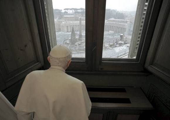 AP - Cuando comience la Sede Vacante, el pr&#243;ximo 28 de febrero, Benedicto XVI se trasladar&#225; a la residencia de Castel Gandolfo y una vez que haya nuevo papa se retirar&#225; a un monasterio de clausura dentro del Vaticano.