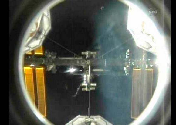 Reuters - Nueve de esos acoplamientos fueron con lo que entonces era la estación rusa Mir, a mediados de la década de 1990, y el Atlantis estuvo a cargo del primero.