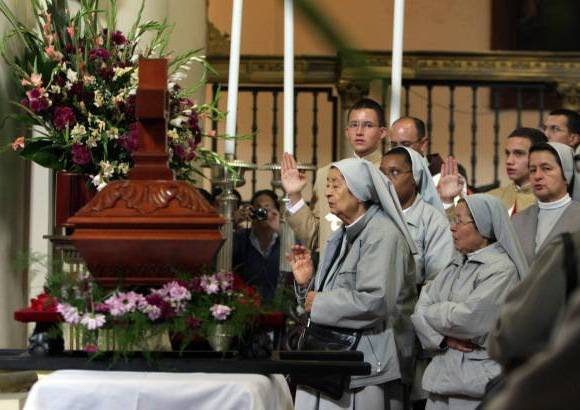 Colprensa - El cardenal también dijo que a partir de los primeros días de septiembre y hasta el 8 de diciembre, habrá una caravana con la imagen de la Virgen de Chiquinquirá que recorrerá amplias poblaciones cercanas al río Magdalena.