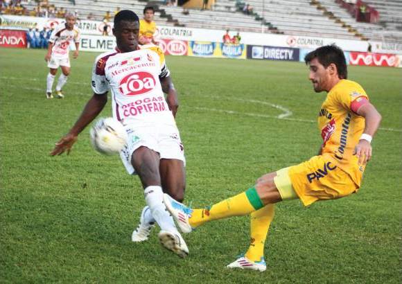 Colprensa - Huila venci&#243; por 1-0 a Tolima en el Guillermo Plazas Alcid.