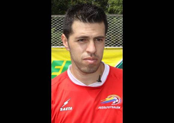 Manuel Saldarriaga - Nombre: John Pinilla. Posición: Pivote. Edad: 30 años, Bogotá. Suma tres mundiales.