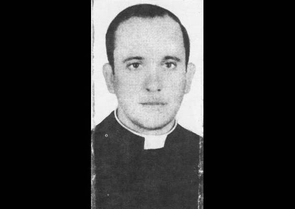AP - El argentino Jorge Mario Bergoglio es el primer latinoamericano que llega al trono de San Pedro y el primero que adopta ese nombre y tambi&#233;n el primer jesuita.