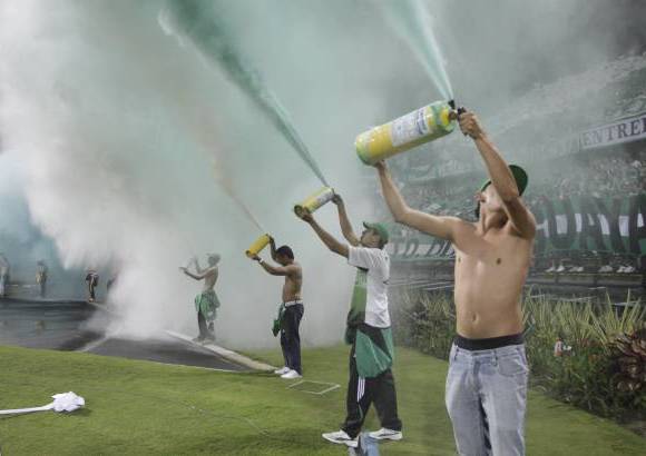 Hernán Vanegas - Fiesta verde y blanca en el coloso de la 74.