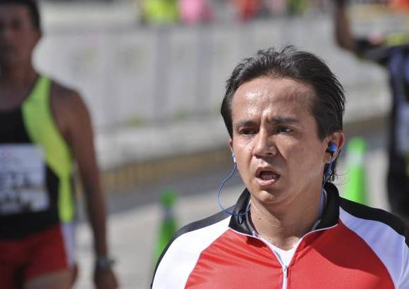 Esteban Jaramillo y Sebasti&#225;n Salazar - M&#225;s de 10 mil competidores se dieron cita en esta hist&#243;rica cita deportiva que se corr&#237;a en las modalidades de 5, 10, 21 y 42 kil&#243;metros.