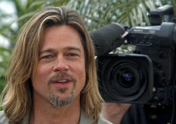 Foto Reuters - Brad Pitt revolucion&#243; este martes el Festival de Cannes, al que lleg&#243; sin la compa&#241;&#237;a de Angelina Jolie y, aunque neg&#243; que tengan fecha de boda, s&#237; asegur&#243; que les gustar&#237;a fijarla.