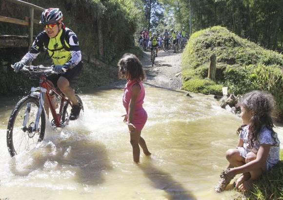 Róbinson Sáenz - El ciclopaseo de este año buscaba reunir fondos para un fin benéfico.